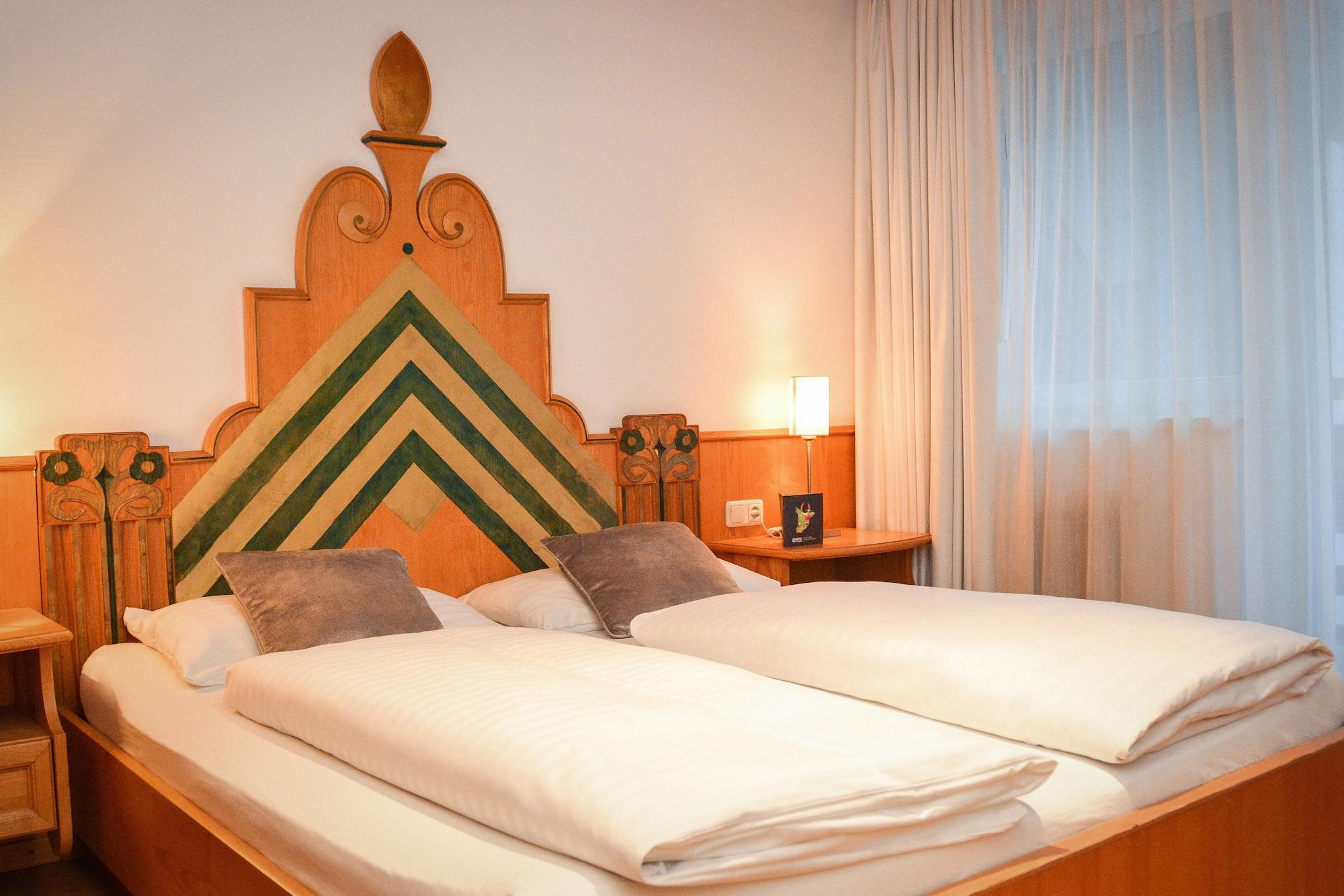 Q! Hotel Maria Theresia Kitzbühel Dış mekan fotoğraf